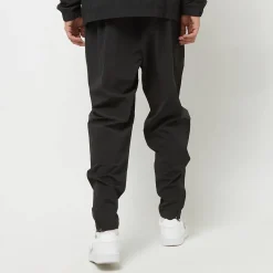 Active Stretch Woven Slim Pant