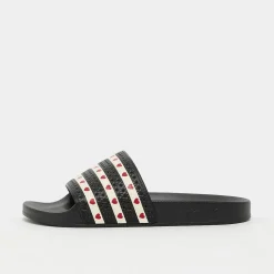 Adilette