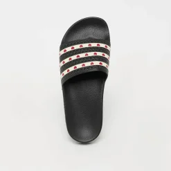 Adilette