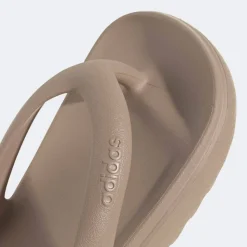 Adilette Lumia