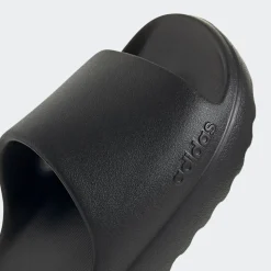 Adilette Lumia