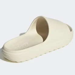 Adilette Lumia