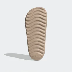 Adilette Lumia