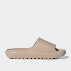 Adilette Lumia