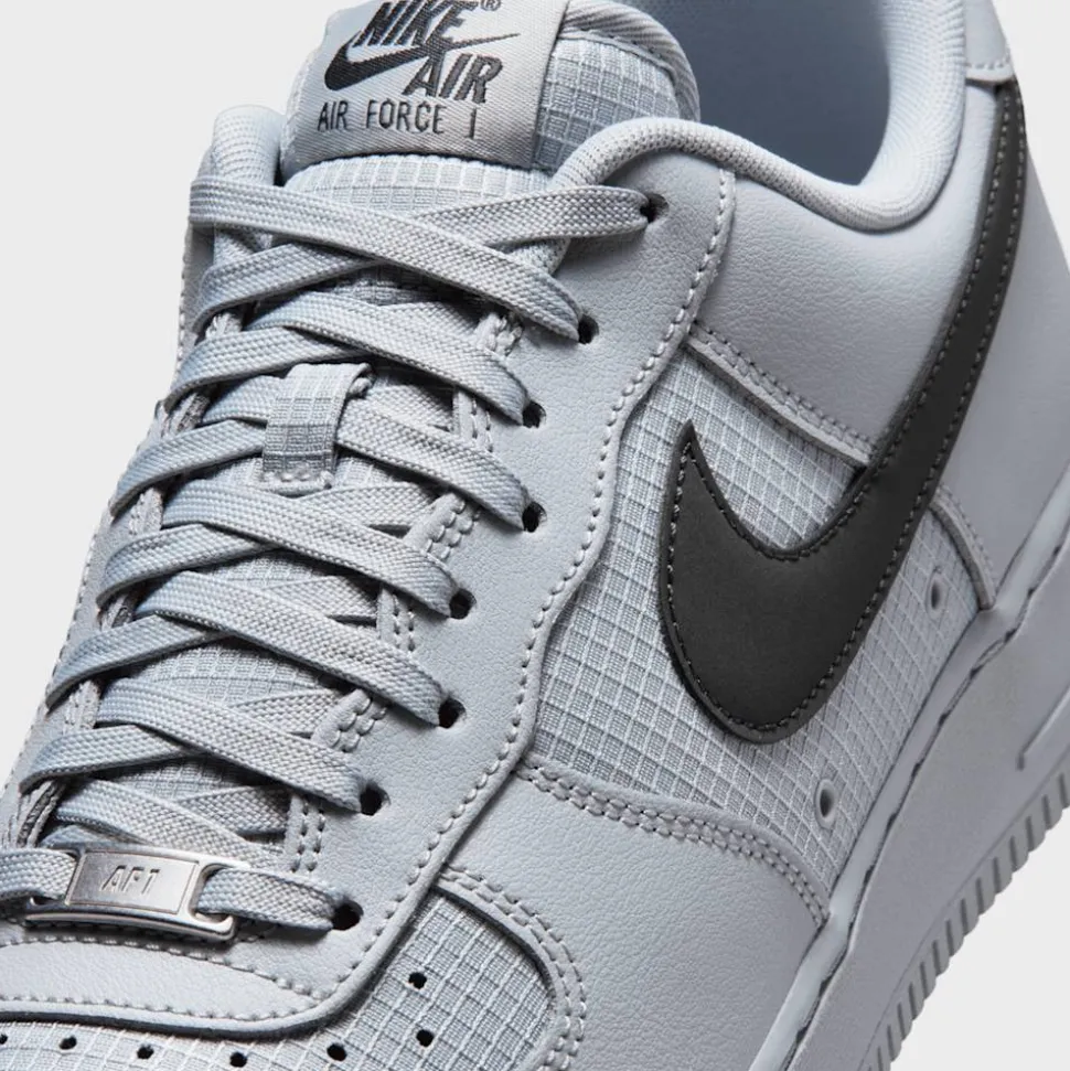 Air Force 1 '07 LV8 Tech