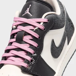 Air Jordan 1 Low SE