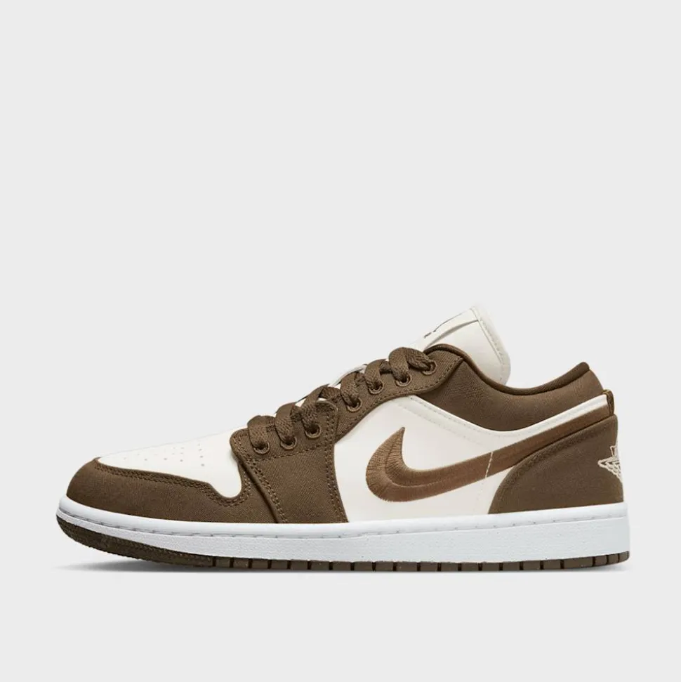 Air Jordan 1 Low SE
