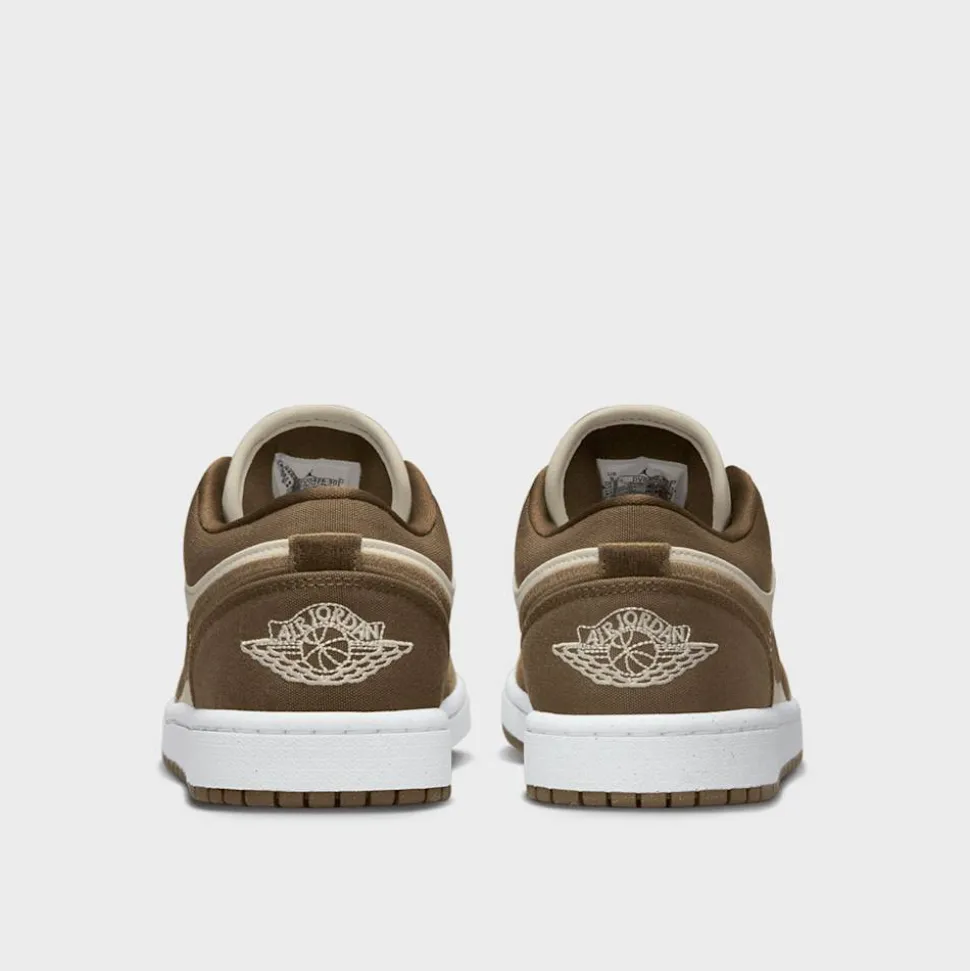 Air Jordan 1 Low SE