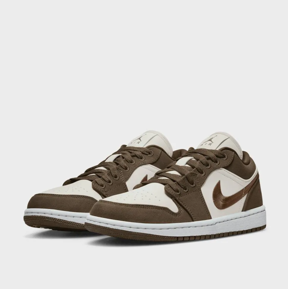 Air Jordan 1 Low SE