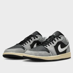 Air Jordan 1 Low SE