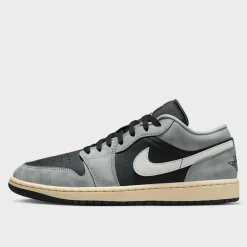 Air Jordan 1 Low SE