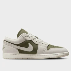 Air Jordan 1 Low SE