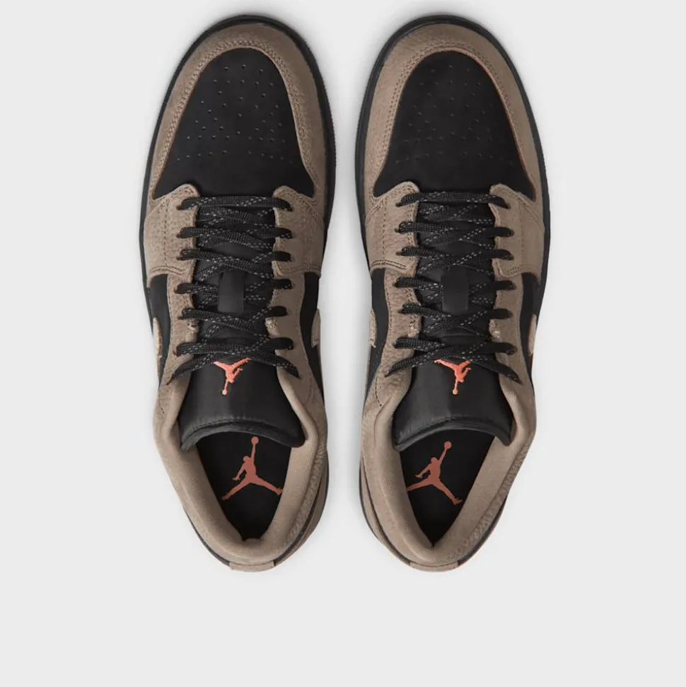 Air Jordan 1 Low SE