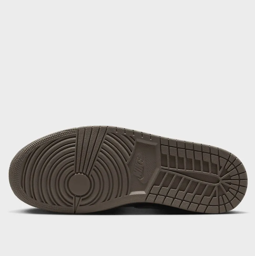 Air Jordan 1 Low SE