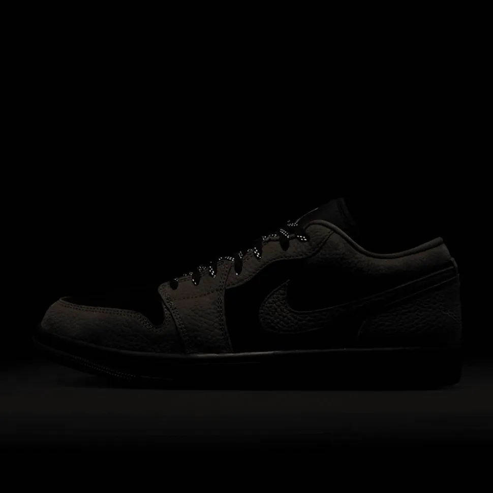 Air Jordan 1 Low SE