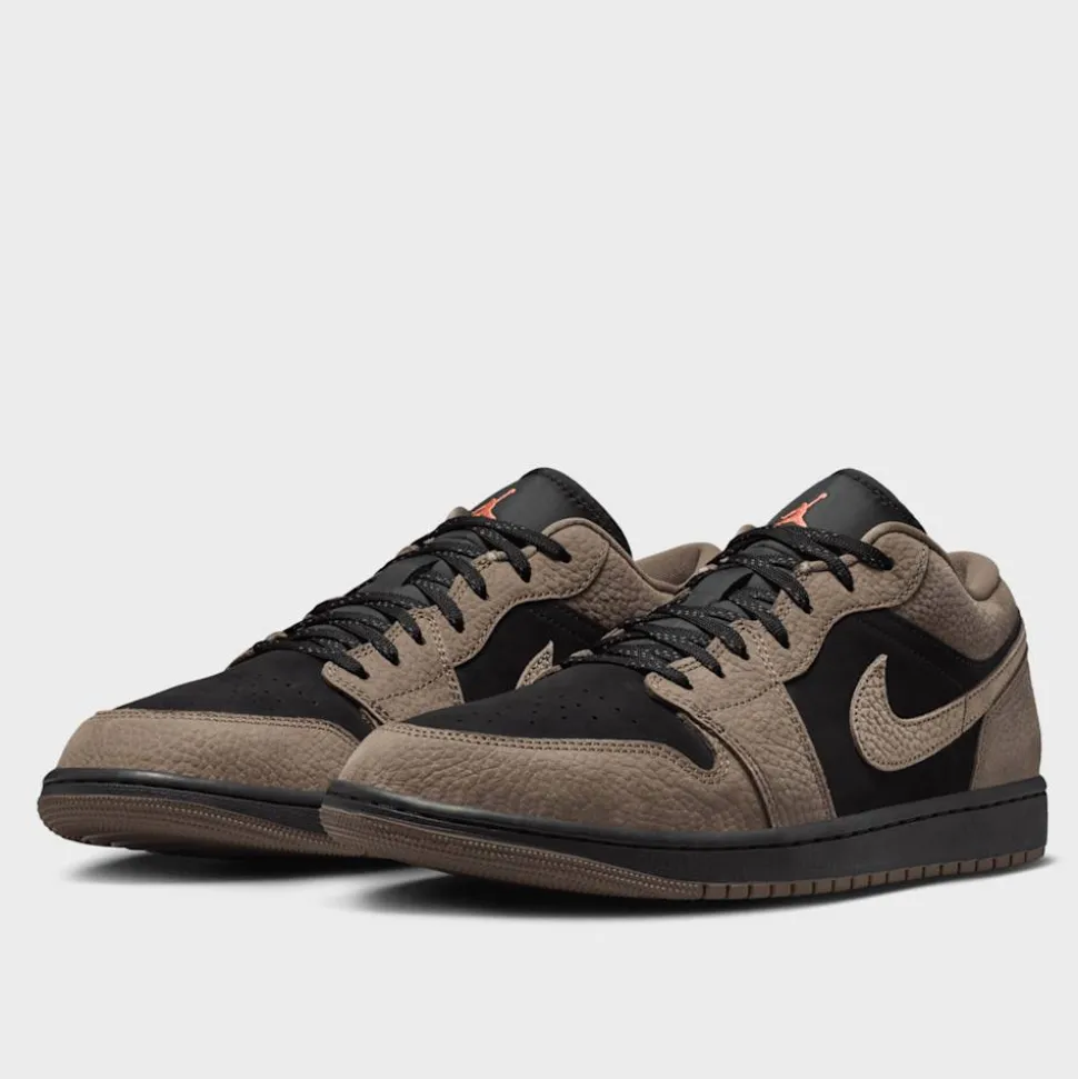 Air Jordan 1 Low SE