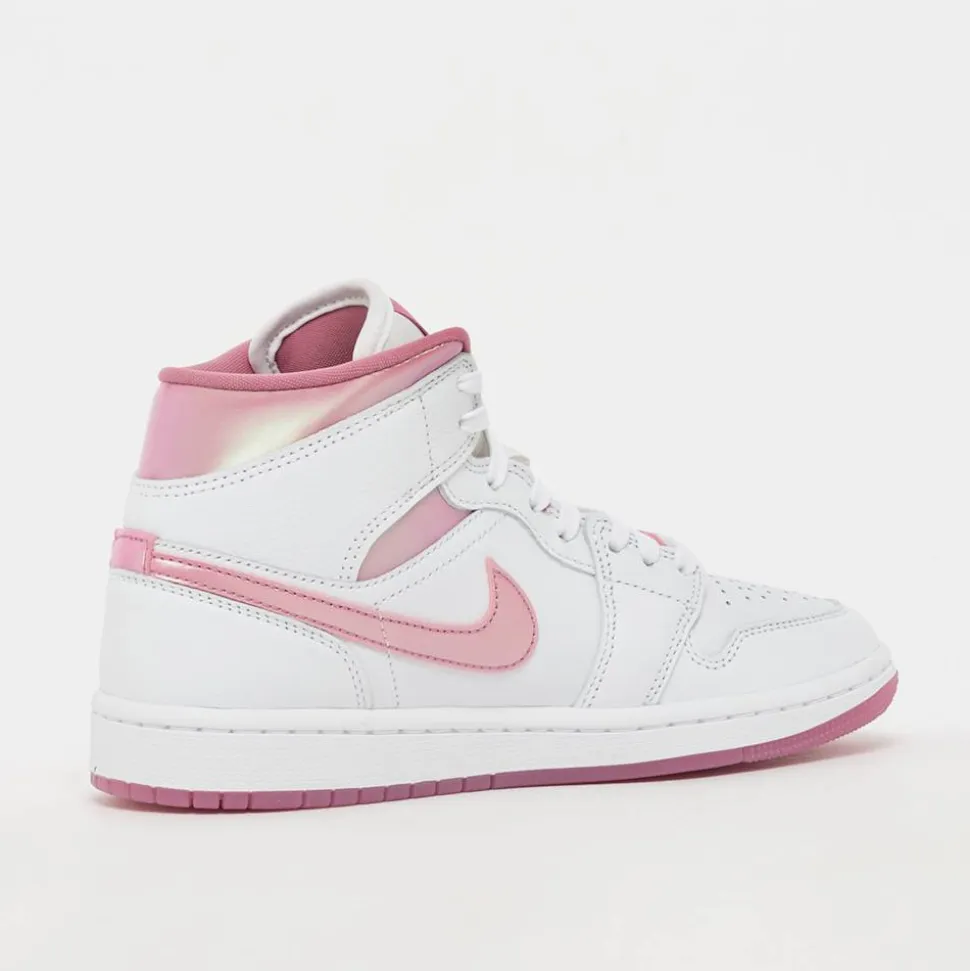 Air Jordan 1 Mid SE
