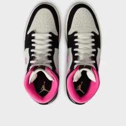 Air Jordan 1 Mid SE