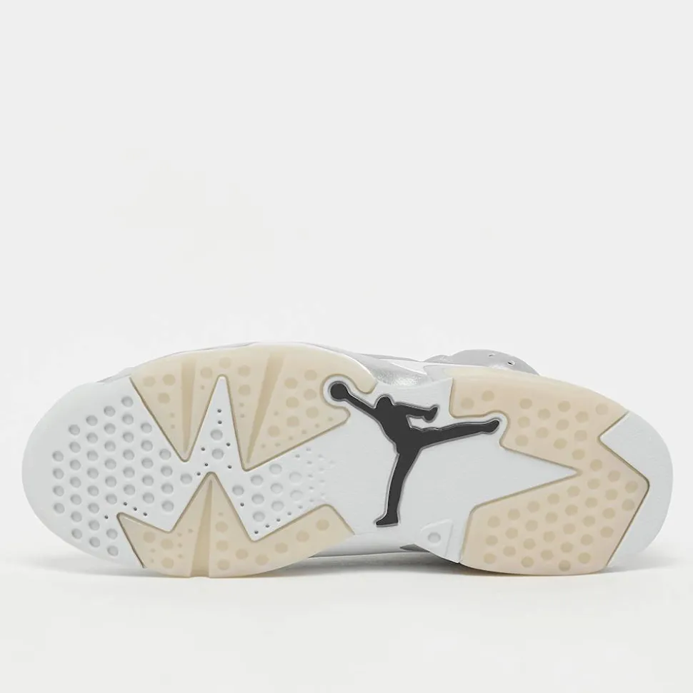 Air Jordan 6 Retro x Paris Saint-Germain "Metallic Silver"