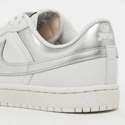 Air Jordan Skyline Low