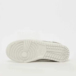 Air Jordan Skyline Low