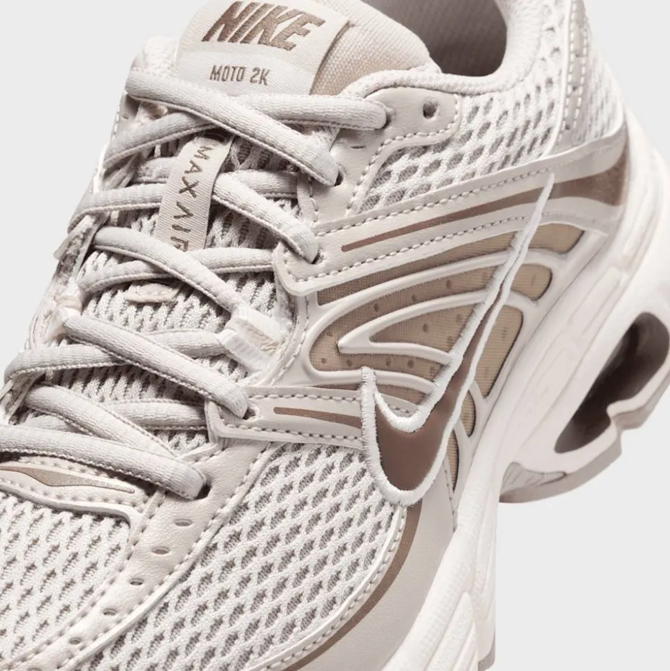 Air Max Moto 2K (GS)