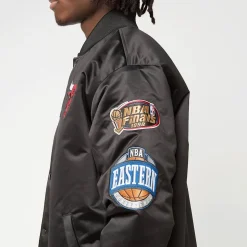 Black Out Satin Jacket Chicago Bulls