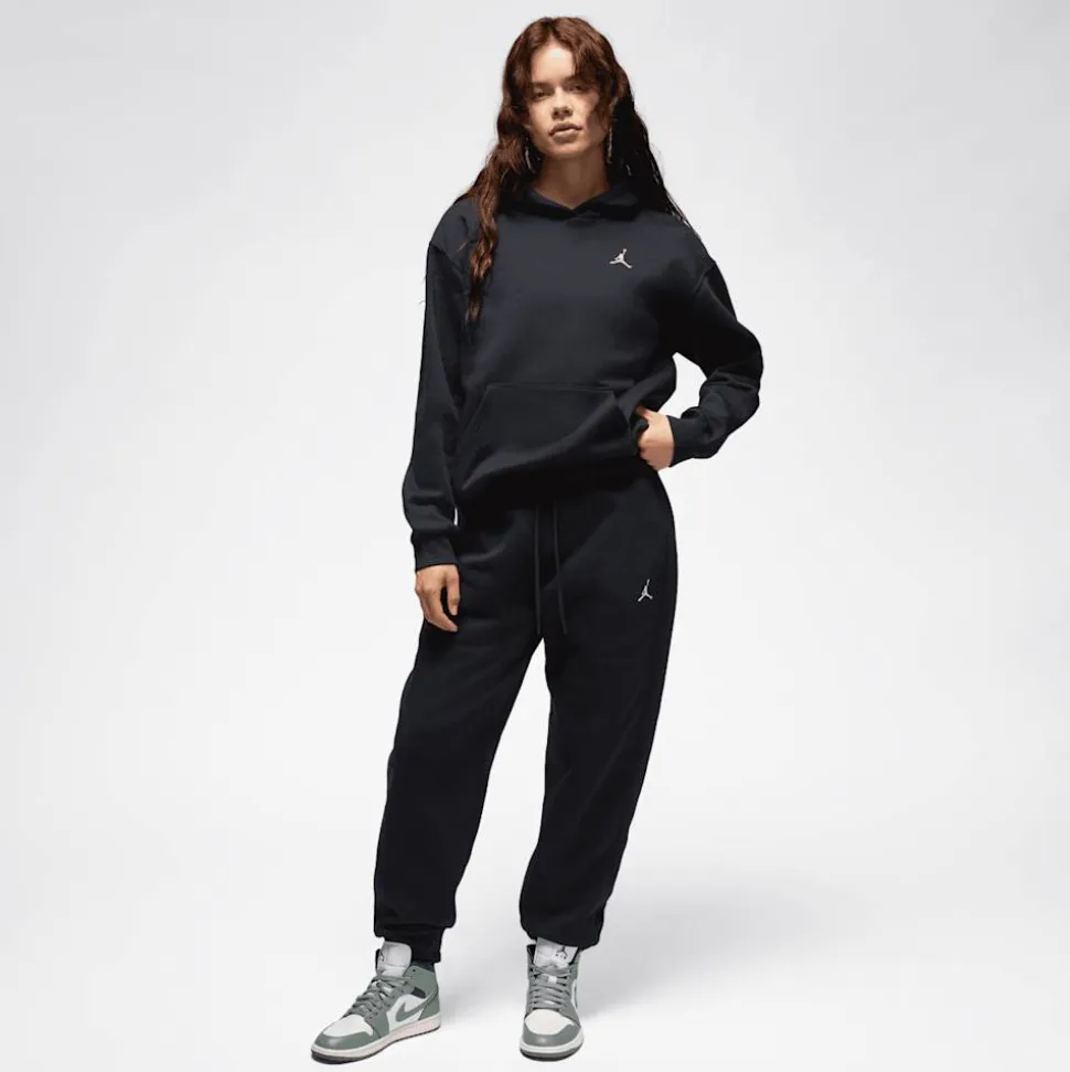 Brooklyn Fleece Pullover 24