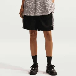 Chill Woven Lace Short