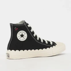 Chuck Taylor All Star