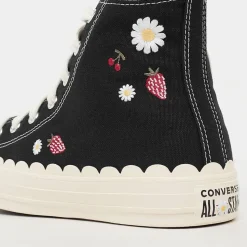 Chuck Taylor All Star