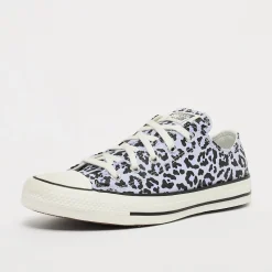 Chuck Taylor All Star