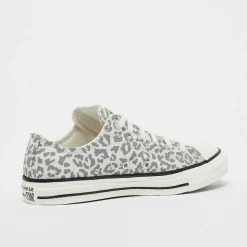 Chuck Taylor All Star