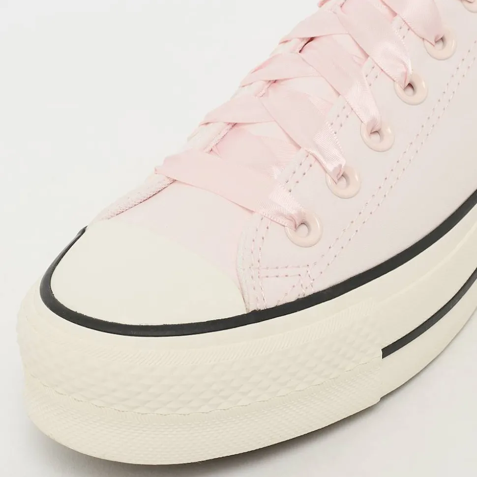 Chuck Taylor All Star Lift
