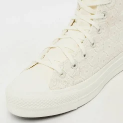 Chuck Taylor All Star Lift