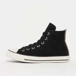 Chuck Taylor All Star Winter Luxe Suede
