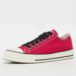 Chuck Taylor Throwback