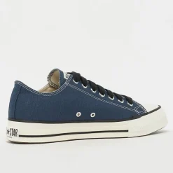Chuck Taylor Throwback