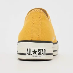 Chuck Taylor Throwback