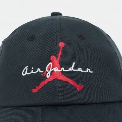 Club Cap Flat Script