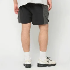 Division Shorts