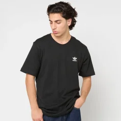 3D Trefoil Backprint T-Shirt