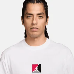 ELE Graphic Shortsleeve Crew
