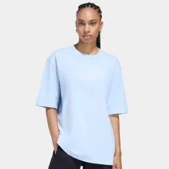 Essentials Boyfriend Tee