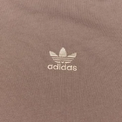 Essentials Tee