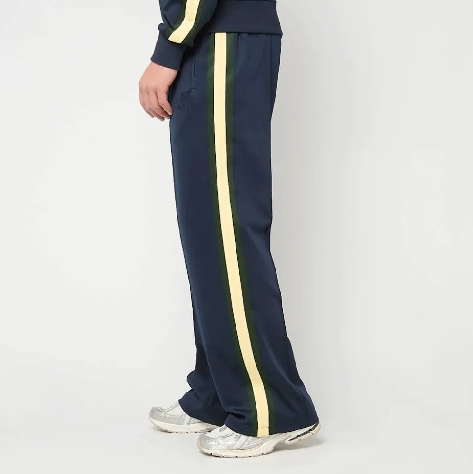 Everyday Wide Fit Track Pant