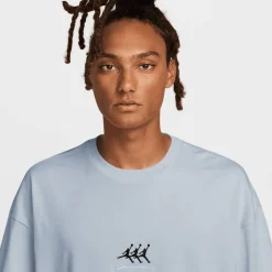 Flight Oversized Graphic T-Shrt