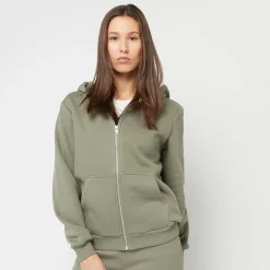 Fluffy Zip Hoody