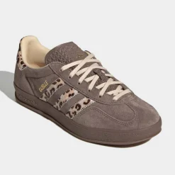 Gazelle Indoor