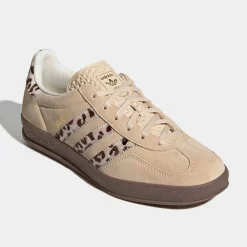 Gazelle Indoor